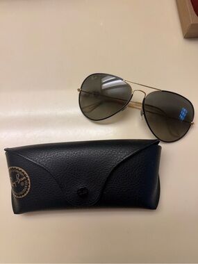 Ray-Ban Aviator Sunglasses
